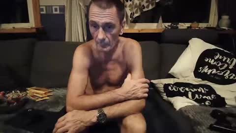 bigswe1 online show from 01.08.25