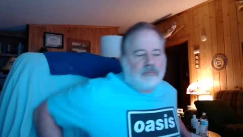 Snapshot of bigthicksatisfying2 chatting on 04.18.26 bigthicksatisfying2 online show from 04.18.26