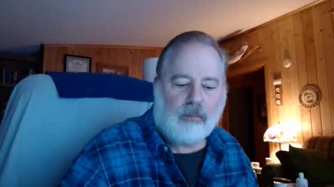 Snapshot of bigthicksatisfying2 chatting on 04.29.26 bigthicksatisfying2 online show from 04.29.26