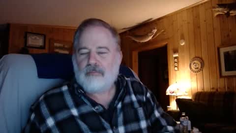 Snapshot of bigthicksatisfying2 chatting on 05.01.26 bigthicksatisfying2 online show from 05.01.26