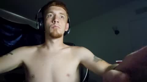 Snapshot of bigwhited2115 chatting on 09.20.25 Onlyfans redheadedwhitedick online show from 09.20.25