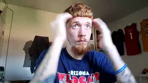 Onlyfans redheadedwhitedick online show from 05.08.26