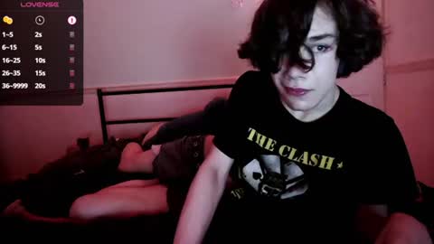 straything online show from 06.28.26