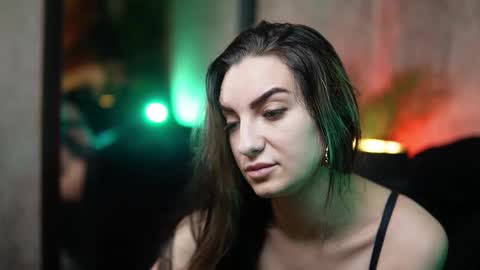  Biki  online show from 11.30.25