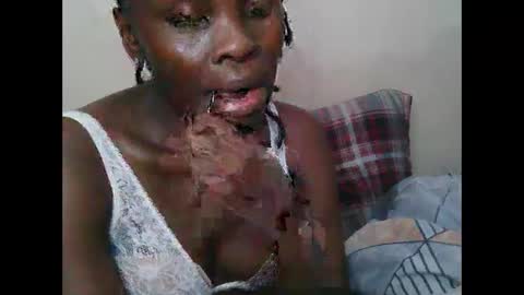 Snapshot of bilia_ebony chatting on 06.02.26 Bilia online show from 06.02.26