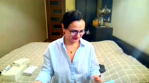 DOM NIKA online show from 01.18.26