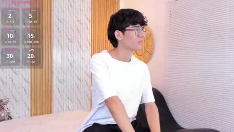 Snapshot of billie_jr chatting on 10.15.25 Billie online show from 10.15.25