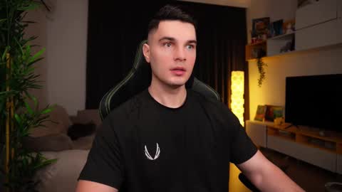 Snapshot of billypassion chatting on 02.12.25 BillyPassion online show from 02.12.25