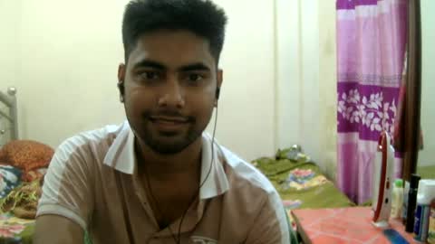 Snapshot of birbikrom104 chatting on 06.17.26 birbikrom104 online show from 06.17.26
