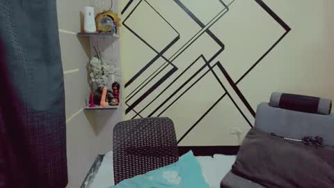 3 online show from 12.23.24