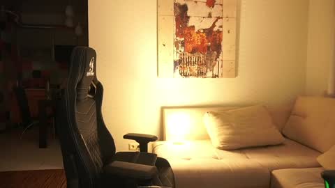 Snapshot of bitter_moon chatting on 03.06.25 Ann Braslowsky online show from 03.06.25