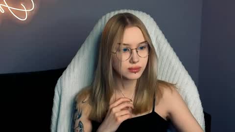 Julia online show from 04.12.26