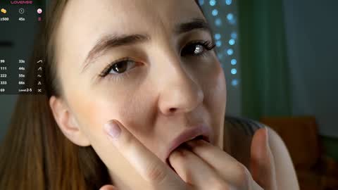 Snapshot of black_eva_ chatting on 12.15.24 Eva online show from 12.15.24