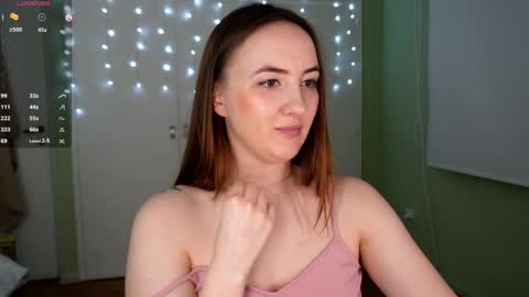 Snapshot of black_eva_ chatting on 01.07.25 Eva online show from 01.07.25