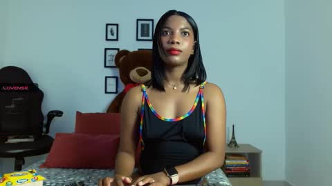 Chicago sexy online show from 12.20.25