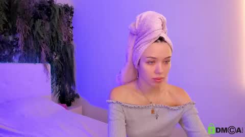 Snapshot of black_jenny chatting on 09.09.25 Jenny online show from 09.09.25