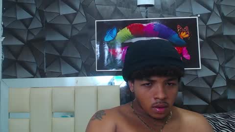 Snapshot of black_king_241 chatting on 02.19.25 black_king_241 online show from 02.19.25