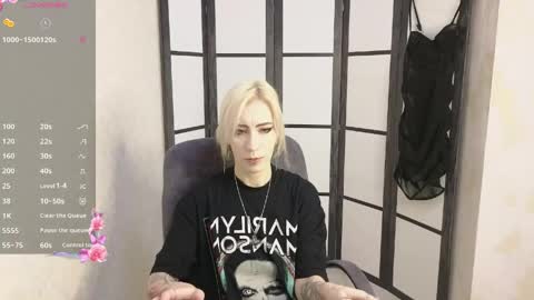 Emily online show from 04.19.26