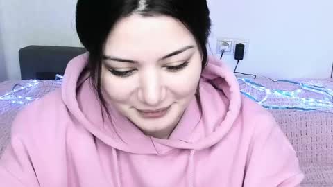 Snapshot of black_pant3r chatting on 05.14.26 Mon Mon online show from 05.14.26