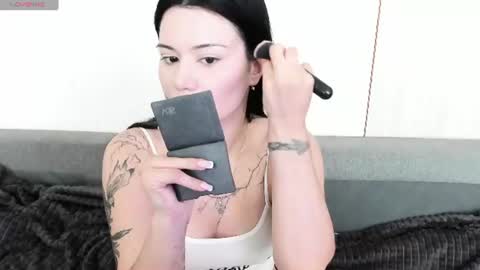 Snapshot of black_pant3r chatting on 06.26.26 Mon Mon online show from 06.26.26