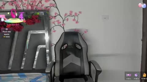 B L A C K  R O S E  online show from 10.13.25