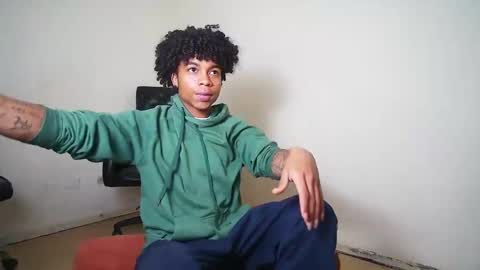 Snapshot of black_tentationx chatting on 03.07.25 black_tentationx online show from 03.07.25