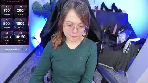 Snapshot of blackberry_s chatting on 03.07.25 Sophie online show from 03.07.25