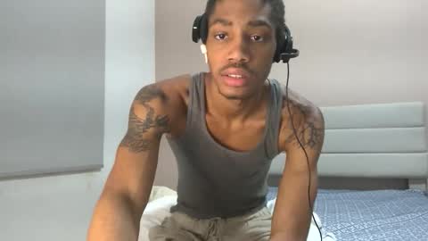 Snapshot of blackbulltitus chatting on 04.01.26 BlackBullTitus online show from 04.01.26
