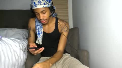 Snapshot of blackbulltitus chatting on 04.30.26 BlackBullTitus online show from 04.30.26