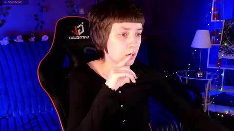 Snapshot of blackie_pie chatting on 12.03.25 blackie online show from 12.03.25