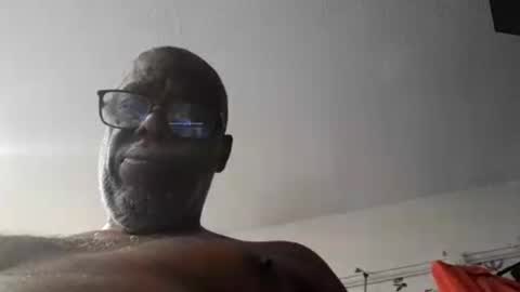 Snapshot of blackmanluv chatting on 07.16.26 Me and her online show from 07.16.26