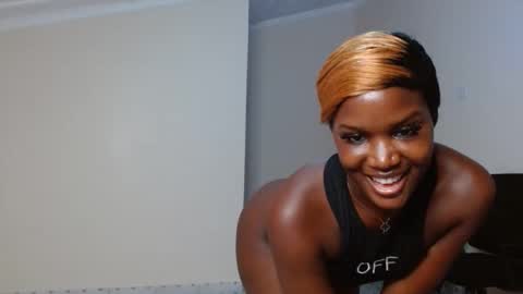 Smiley sylivia online show from 01.13.25