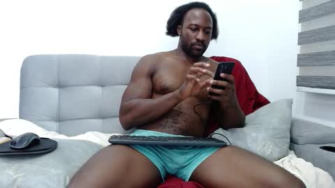 Snapshot of blacknikes chatting on 01.08.26 Twtter 1MikeBeckford Onlyfns beckfordmike online show from 01.08.26