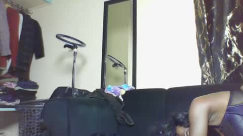 Lorraine online show from 10.29.25