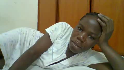 Snapshot of blacksexygal chatting on 03.22.26 SARAH online show from 03.22.26