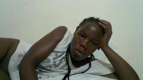 Snapshot of blacksexygal chatting on 04.07.26 SARAH online show from 04.07.26