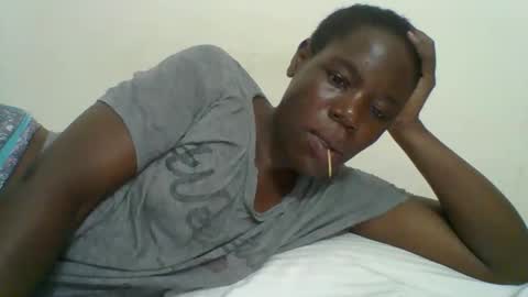 Snapshot of blacksexygal chatting on 05.01.26 SARAH online show from 05.01.26