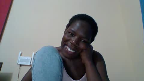 Snapshot of blacksexygal chatting on 05.04.26 SARAH online show from 05.04.26