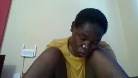 Snapshot of blacksexygal chatting on 05.11.26 SARAH online show from 05.11.26