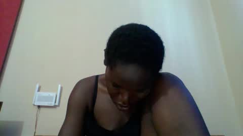 Snapshot of blacksexygal chatting on 05.14.26 SARAH online show from 05.14.26