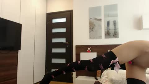 Adry online show from 03.12.25