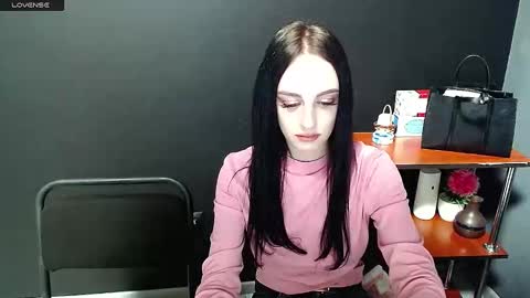 Ivy online show from 12.24.24