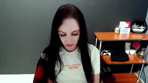 Ivy online show from 01.06.25