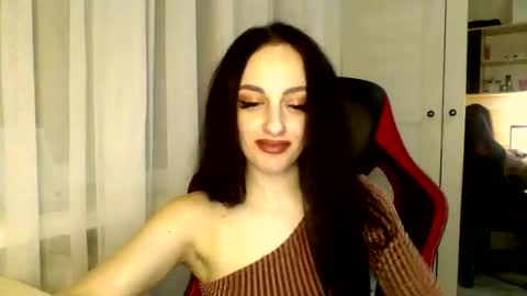 Ivy online show from 03.07.25