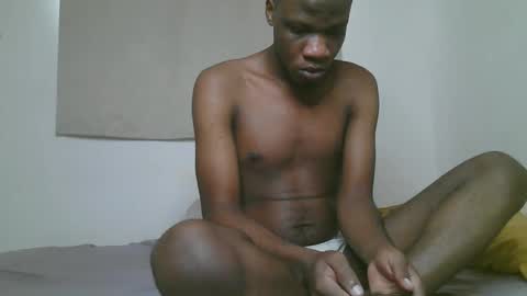 Snapshot of blackzilian_ chatting on 11.07.25 HASSAN online show from 11.07.25