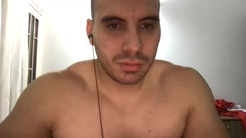 Snapshot of bladex_ chatting on 02.11.25 Bladex online show from 02.11.25