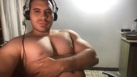 Snapshot of bladex_ chatting on 04.10.26 Bladex online show from 04.10.26