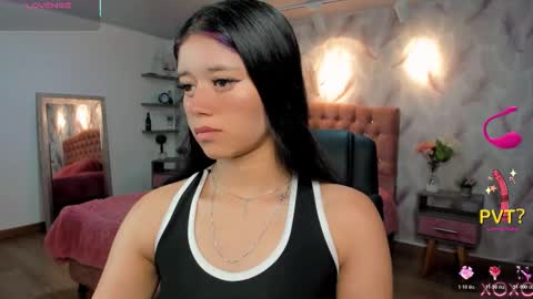 Snapshot of blair_harrison chatting on 11.08.25 Blair online show from 11.08.25