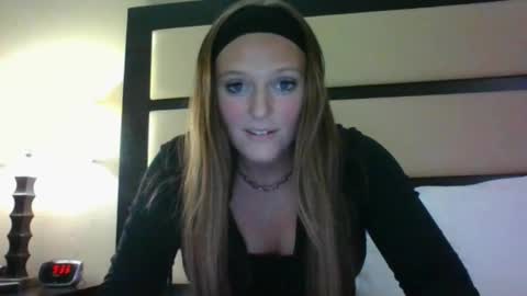 Snapshot of blairmorgan chatting on 05.08.26 blairmorgan online show from 05.08.26