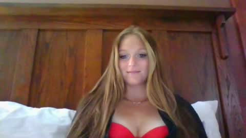 Snapshot of blairmorgan chatting on 05.11.26 blairmorgan online show from 05.11.26